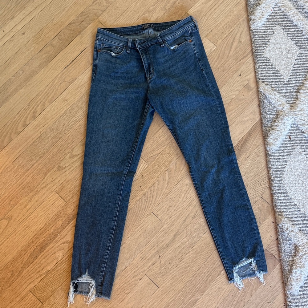 Abercrombie & Fitch Medium Blue Low Rise Jeans